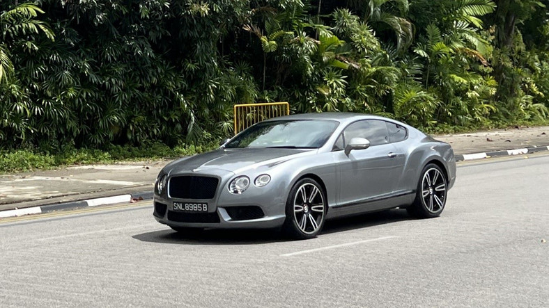 Bentley Continental GT (druga generacja: 2011-2018)