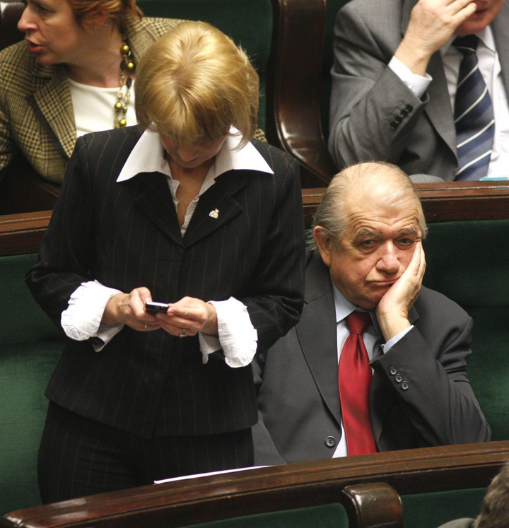 Obrady Sejmu, podczas których posłowie głosowali m.in. o skierowaniu do komisji sejmowych projektów ustaw związanych z reformą służby zdrowia (27.03.2008)