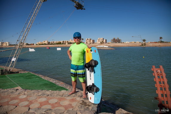 Marek Lach w wake parku w egipskiej Al-Dżunie