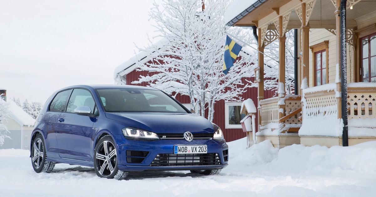 Volkswagen wprowadza na rynek Golfa R