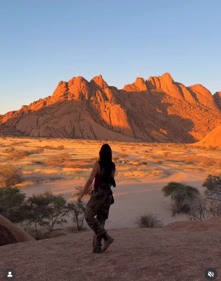 Maša Memedović kampuje u Africi