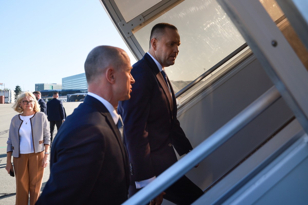 Zgrzyt między resortem spraw zagranicznych i kancelarią prezydenta przed lotem do USA