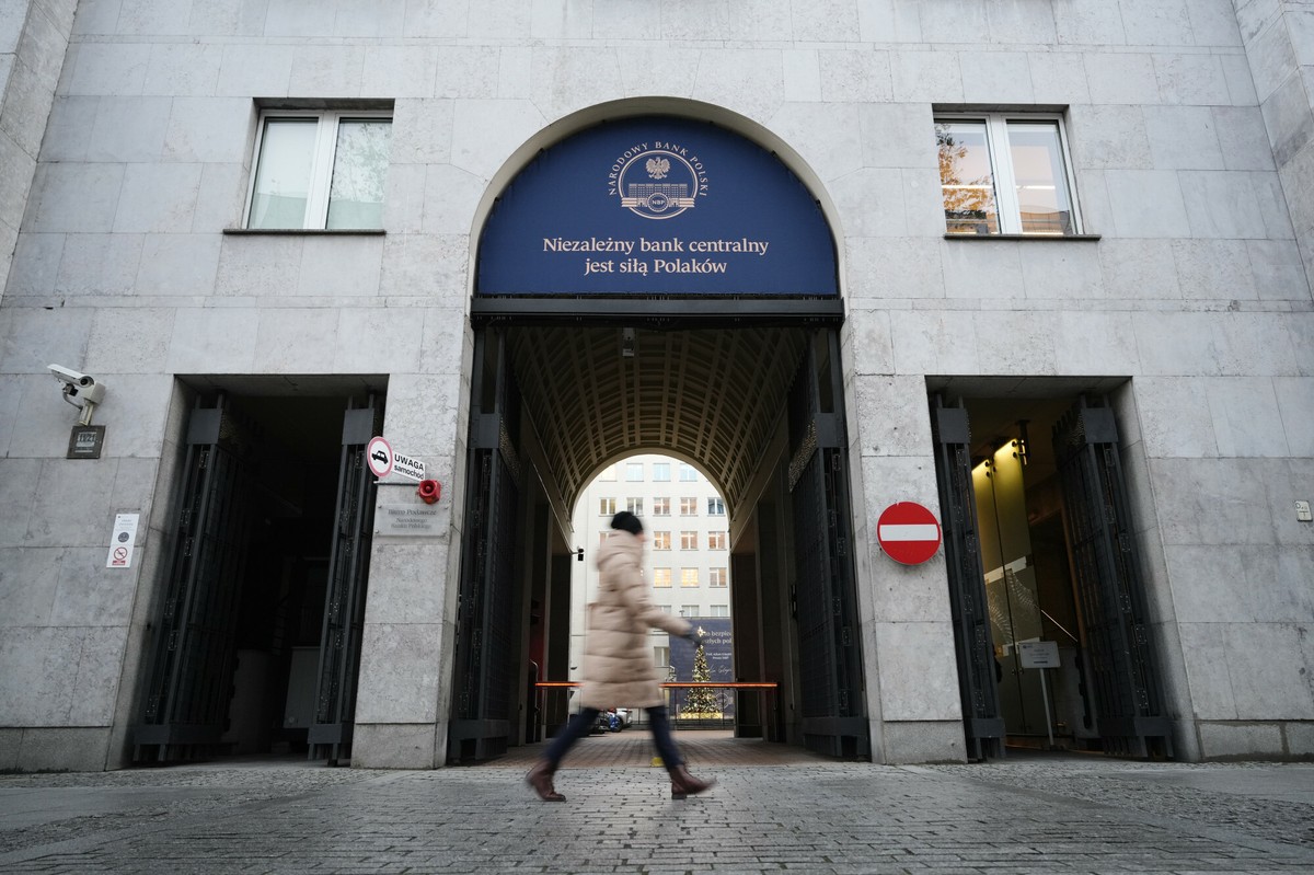 Ważą się losy stóp procentowych w 2026 r. Ekspert o szansach na obniżkę