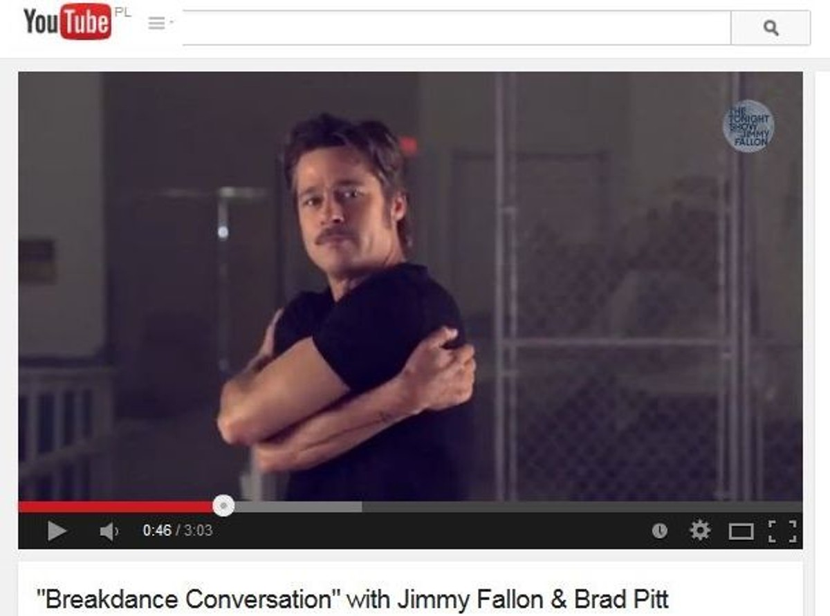 Brad Pitt daje czadu w tanecznym pojedynku [WIDEO]