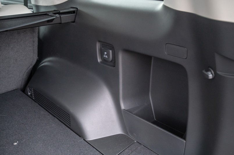 Hyundai Santa Fe Hybrid