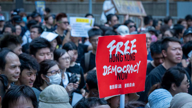Największy związek zawodowy Hongkongu ogłosił samorozwiązanie