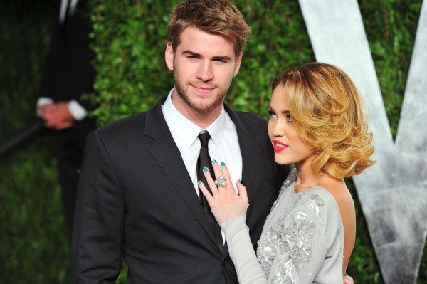 Miley Cyrus z Liamem Hemsworthem 