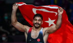 Mistrz olimpijski błaga o pomoc. Nawet 40 zawodników pod gruzami w Turcji