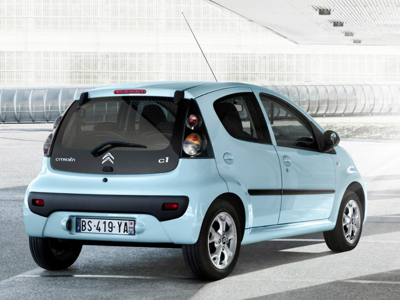 Nowe bliźniaki: Citroen C1 i Peugeot 107