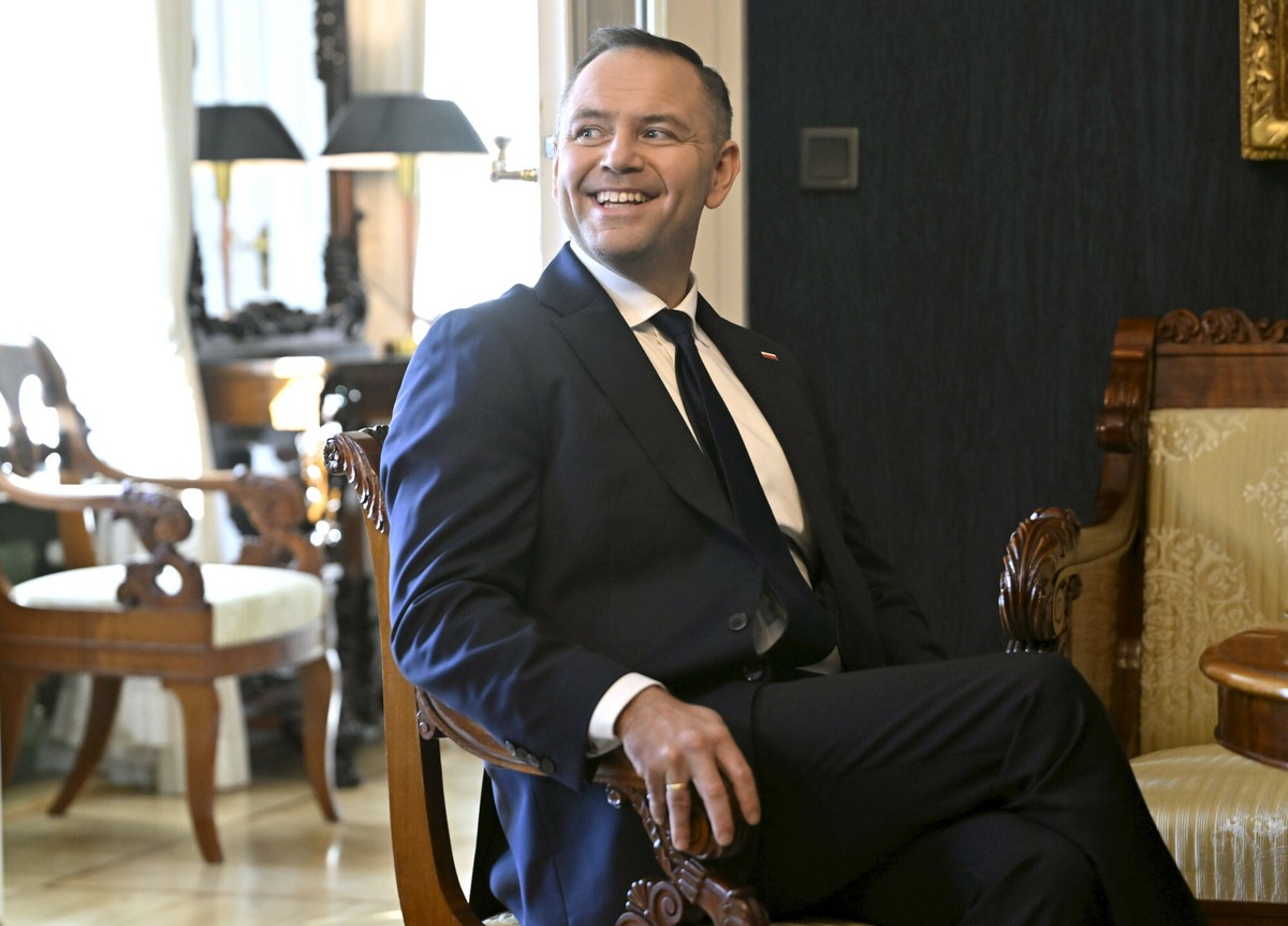 Karol Nawrocki oceniony przez Polaków. Wypada lepiej Sejm i Senat [SONDAŻ]