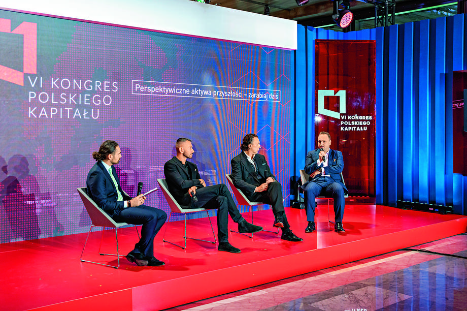 Jan Bolanowski („Forbes”, prowadzący rozmowę), Tomasz Czechowicz (MCI Capital), Mariusz Książek (Marvipol) i Michał Cebula (Heritage Real Estate) dyskutowali o inwestycjach