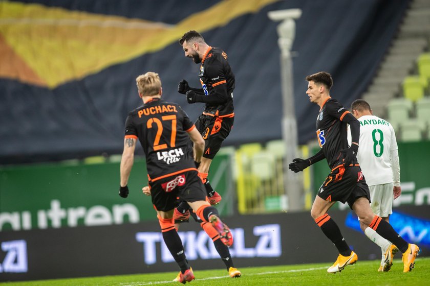 Pilka nozna. PKO Ekstraklasa. Lechia Gdansk - Lech Poznan. 30.11.2020