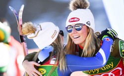 Alpejski PŚ: Sensacyjne zwycięstwo 17-letniej Nowozelandki na inaugurację sezonu