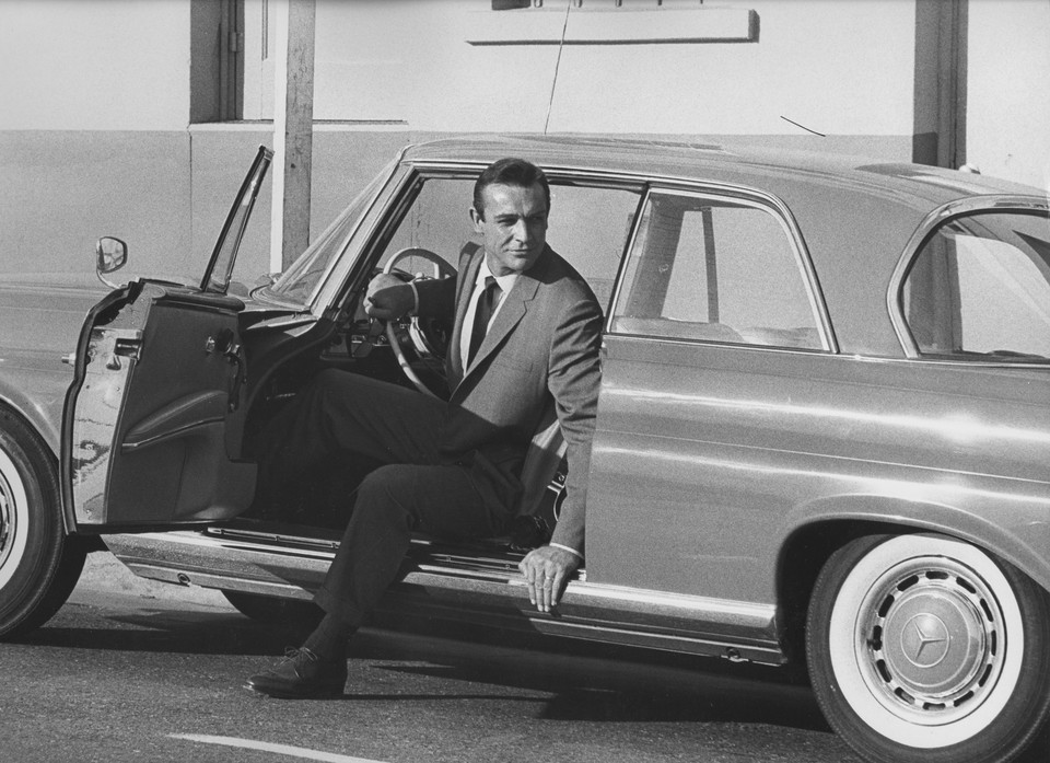 Sean Connery na planie filmu "Intrygantka", 1963 r.