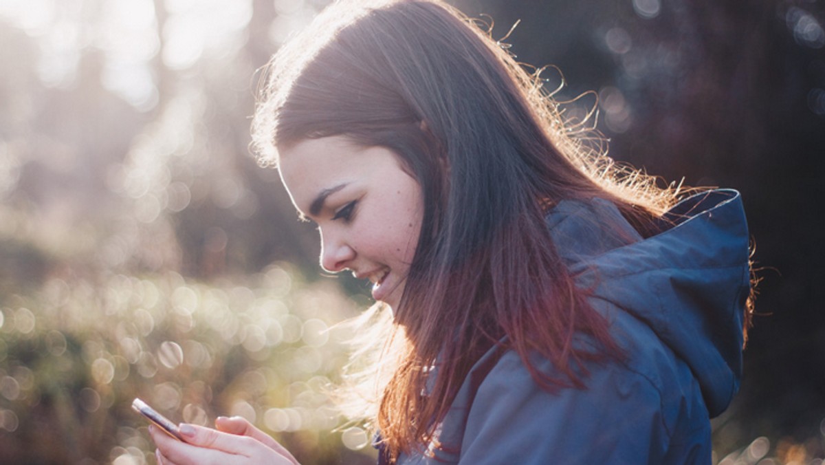 <strong>15 lipca obchodzony jest Światowy Dzień bez Telefonu Komórkowego. Z tej okazji Fundacja Świętego Mikołaja przypomina o akacji „Oddaj stary telefon Świętemu Mikołajowi”. Oddając starą, niepotrzebną komórkę, możemy pomóc innym i wesprzeć działania Fundacji.</strong>