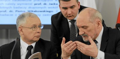 Macierewicz kontra Kaczyński. Chodzi o Misiewicza