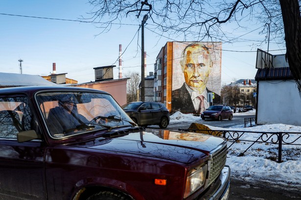 Rok od wybuchu wojny w Ukrainie. Mural przedstawiający Władimira Putina, Kaszira, Moskwa