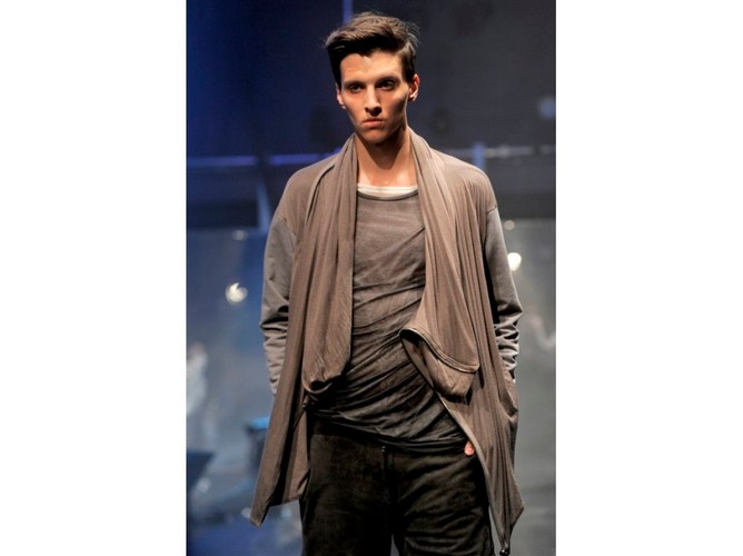 Niedosłowna moda - pokaz jesiennej kolekcji Łukasza Jemioła