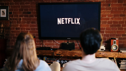„Nagyobb, jobb, kevesebb” – ezzel a szlogennel akarja megújítani filmkínálatát a konkurencia hálójában vergődő Netflix 