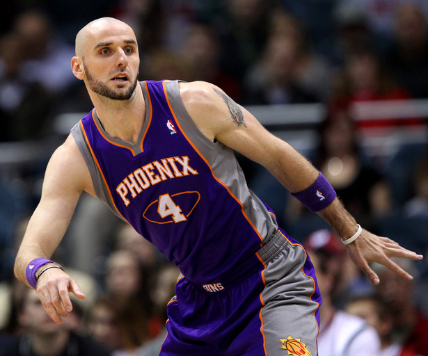 Liga NBA: Gortat wyrównał rekord. Suns przegrali pierwszy mecz sezonu