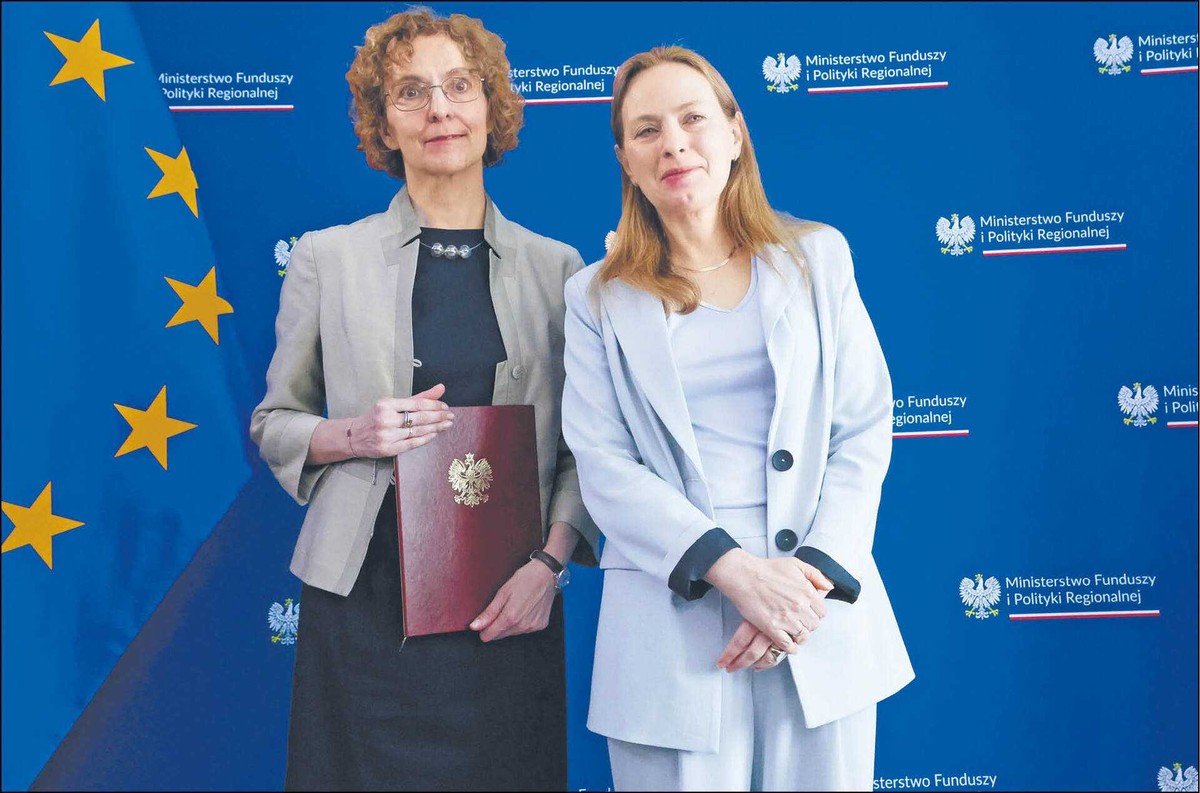 Minister Katarzyna Pełczyńska-Nałęcz w maju wręczała nominacje odwołanej teraz szefowej PARP