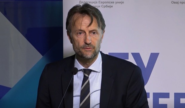 Šef Delegacije Evropske unije u Srbiji Andreas fon Bekerat na završnom skupu "Puls Evrope - medijske posete EU"