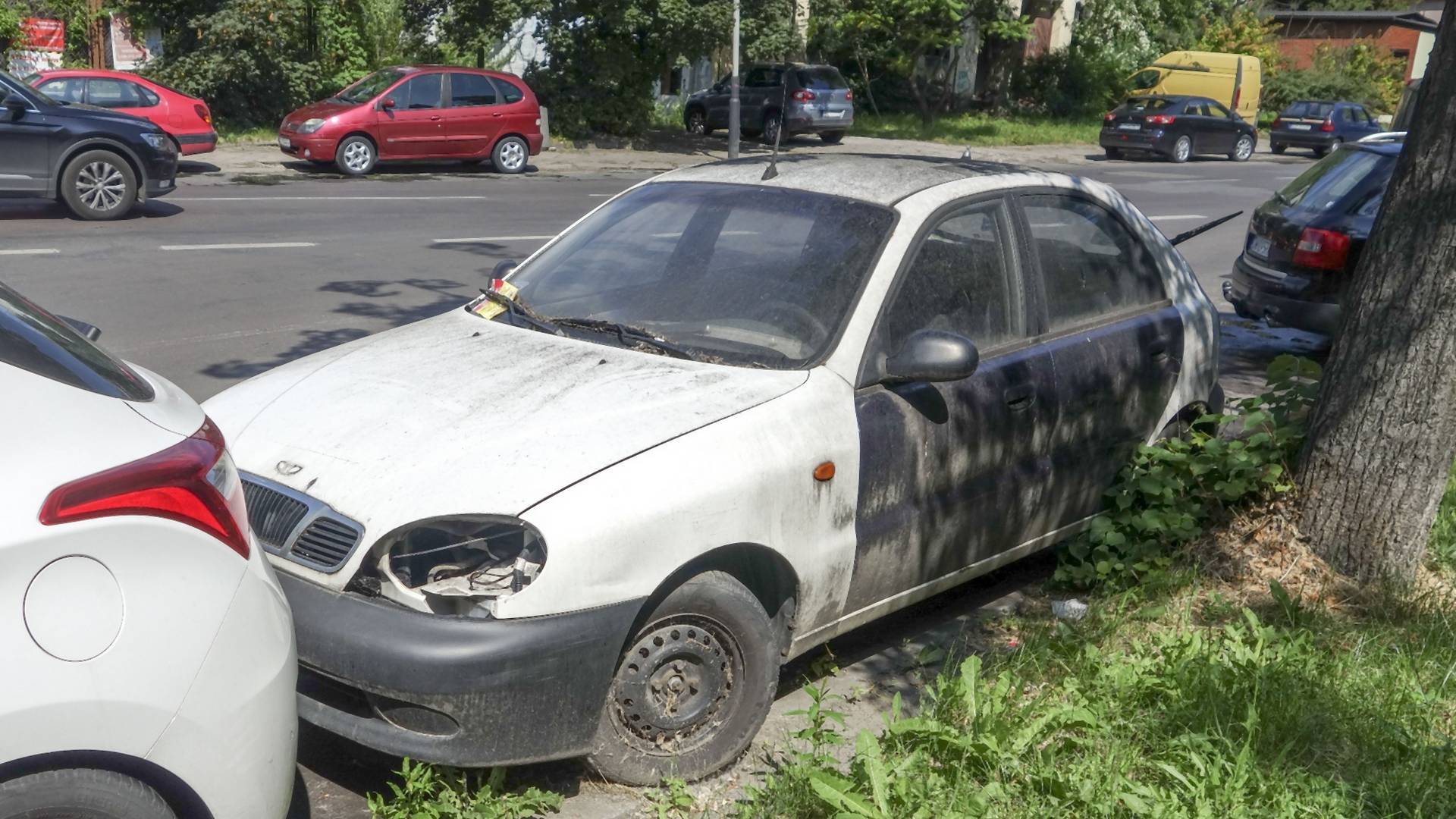 Policja odnajduje auto 20 lat od zaginięcia. Zapomniał