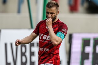 Andrzej Duda odznaczył Jakuba Błaszczykowskiego Krzyżem Komandorskim OOP