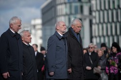 Macierewicz: Rosja fałszowała dowody. Wspierała to administracja Tuska