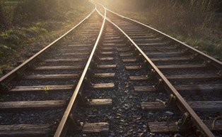 Inwestycje kolejowe. Prezes PLK: W przyszłym roku nakłady wzrosną o 30 proc.