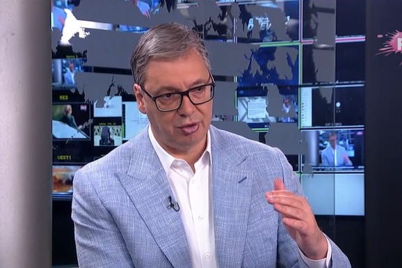 Vučić: Moći ćemo da računamo na značajno povećanje plata i penzija