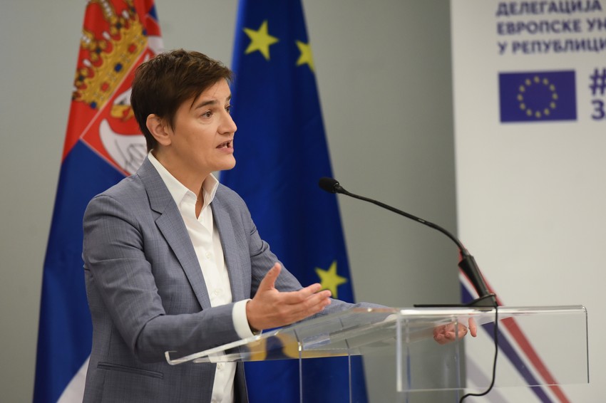 Ana Brnabić kaže da EU "stalno pomera stative gola u koji vi treba da zabijete loptu"