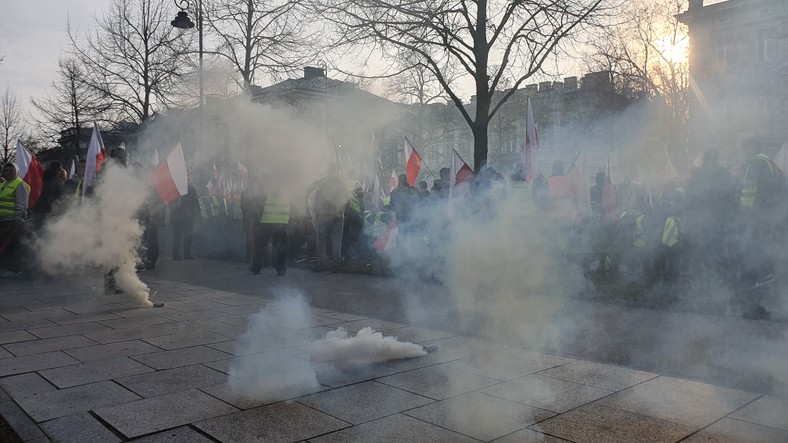 Rolnicy przed Kancelarią Premiera