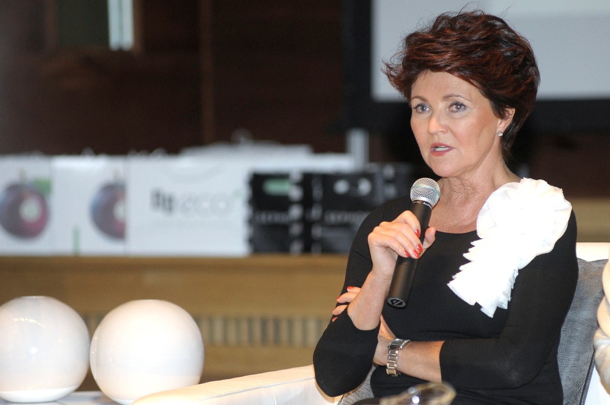 Kwaśniewska narzeka na Polaków, którzy wysyłają jej zdjęcia do tabloidów
