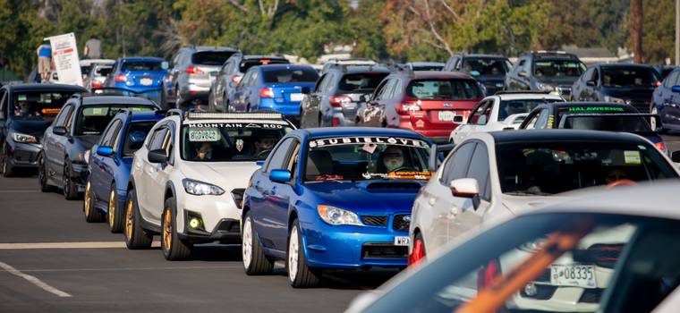 Subaru pobiło rekord Guinnessa - parada 1751 aut