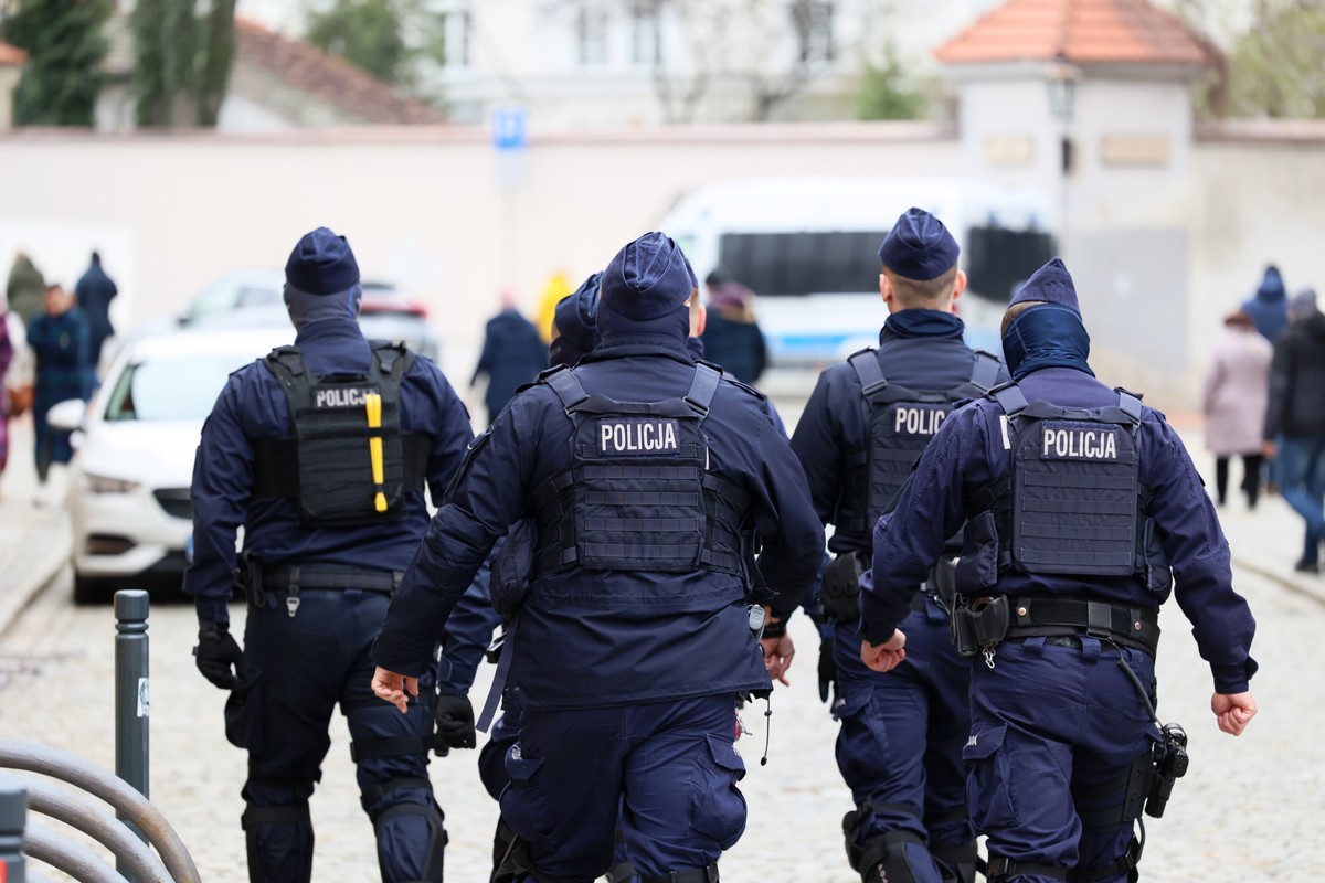 Policjanci