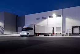 Pierwsza Tesla Semi w rękach klienta. Czekał na to 5 lat