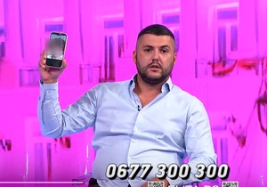 Aneli tvrdi da je ovo Asminov sin