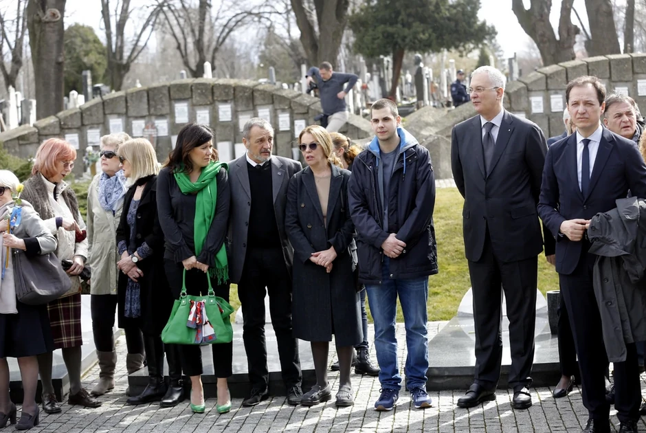 Sin Zorana Đinđića, sa majkom