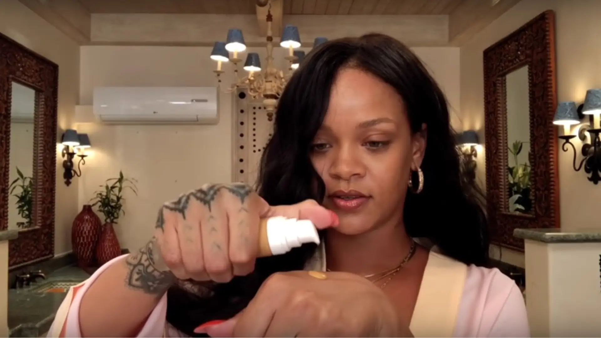 Rihanna pokazuje swój idealny make-up w 10 minut. Film ma już prawie 5 milionów odsłon