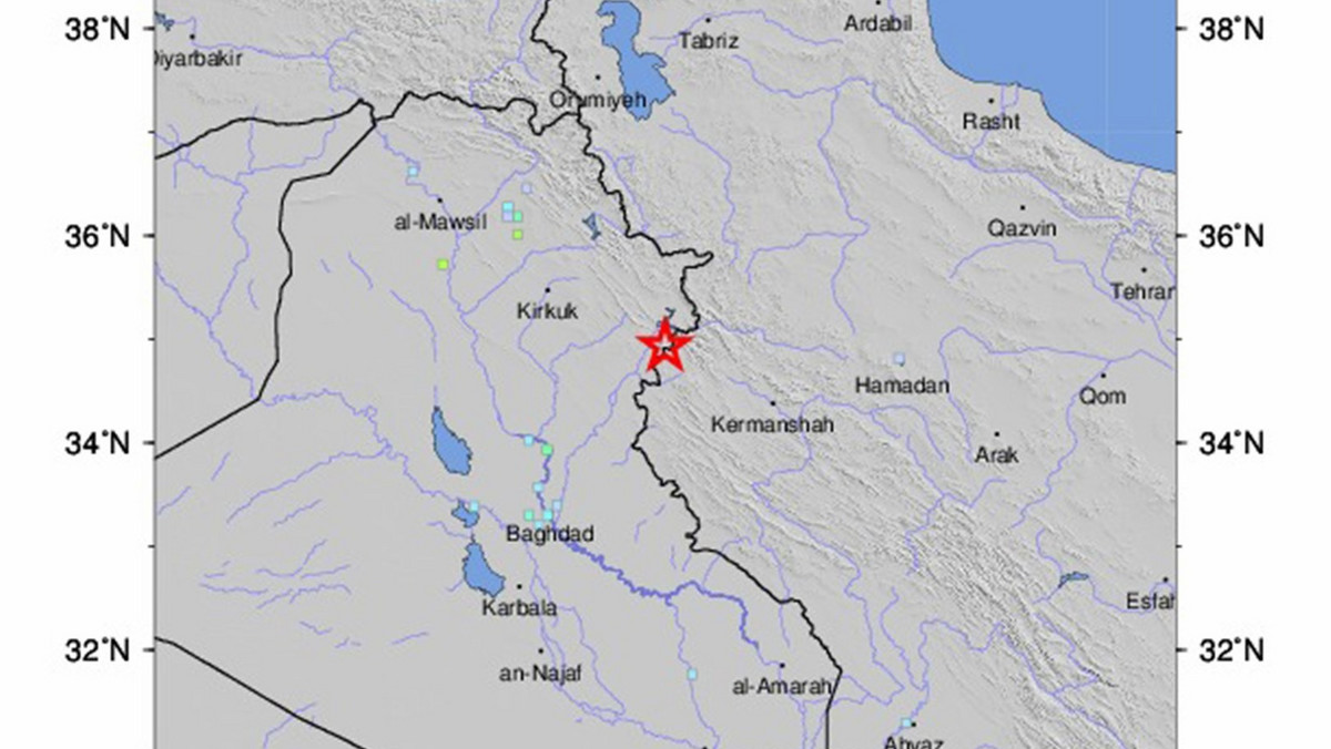 Do 141 wzrosła liczba ofiar śmiertelnych trzęsienia ziemi, do jakiego doszło w wczoraj wieczorem w prowincji Kermanszah przy granicy z Irakiem - poinformował gubernator Mojtaba Nikkerdar. Co najmniej tysiąc osób odniosło rany - informuje centrum kryzysowe.