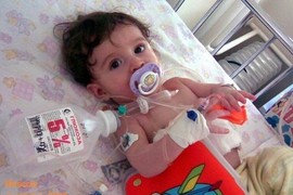 Rođena je sa SRCEM VAN GRUDNOG KOŠA, a lekari su je odmah otpisali: Bili su sigurni da će umreti svakog trena, a evo kako danas izgleda