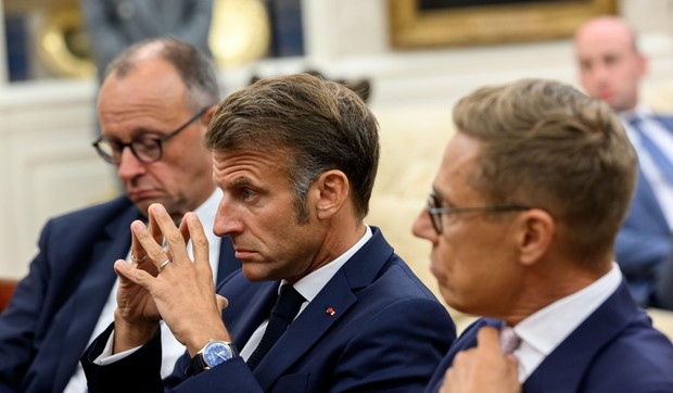 Fridrih Merc, Emanuel Makron i Aleksander Stub