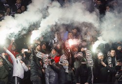 Liga Mistrzów: Bójki kibiców przed meczem Dynama z Besiktasem