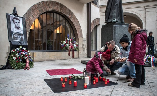 Mężczyzna podpalił się w centrum Pragi. W tym miejscu, gdzie 50 lat temu zrobił to Jan Palach