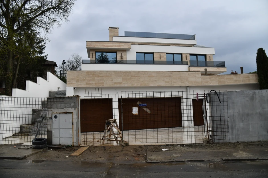 Haris Džinović kuća