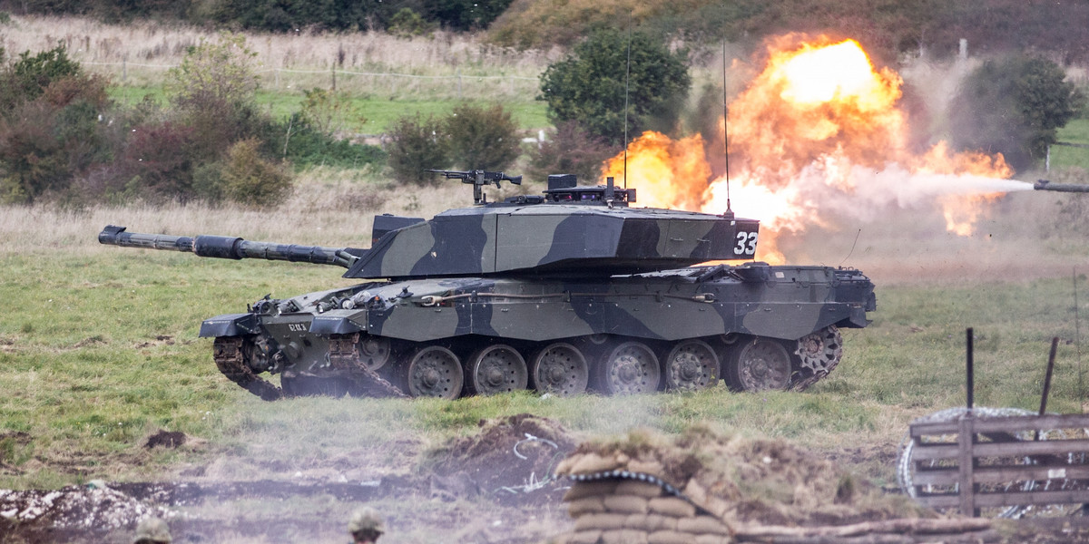 Brytyjskie czołgi Challenger 2 obecnie są na wyposażeniu armii Wielkiej Brytanii i Omanu.