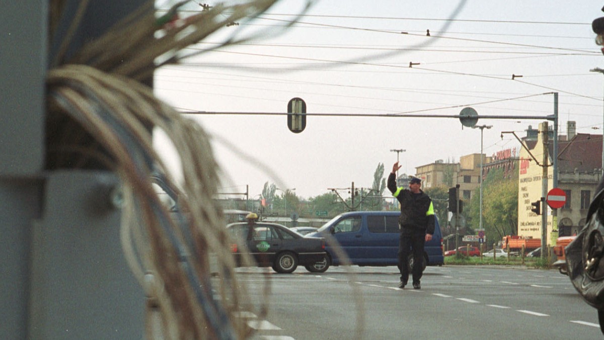 35 mln zł ma kosztować przedłużenie jednej z głównych arterii Łodzi - al. Kościuszki do al. Politechniki. Rozbudowa ulicy o ponad 1,1 km ma usprawnić ruch i rozładować korki wokół centrum targowego i kampusu Politechniki Łódzkiej. Inwestycja ma być gotowa w 2017 r.