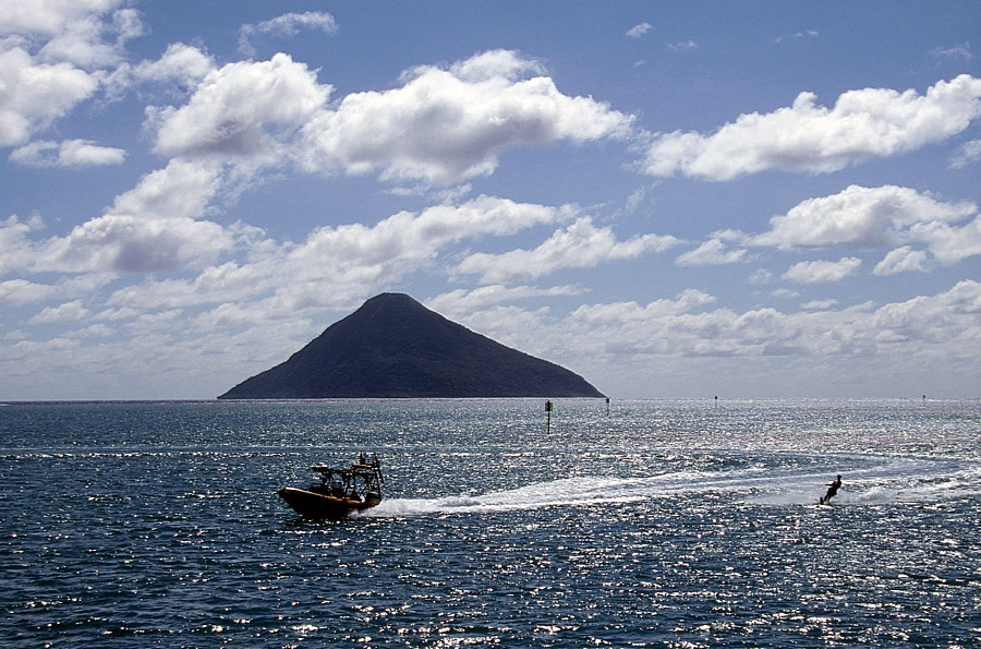 Tonga - jedno królestwo, 176 wysp