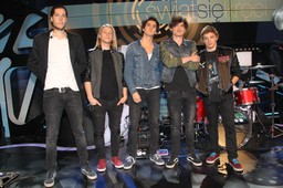 Band Dawida Podsiadły błyszczy w debiucie